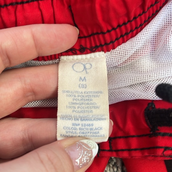 Boys swim trunks size 8 red gray black - Picture 8 of 16